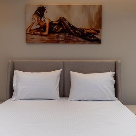 Villa Serenity Sarande Bagian luar foto