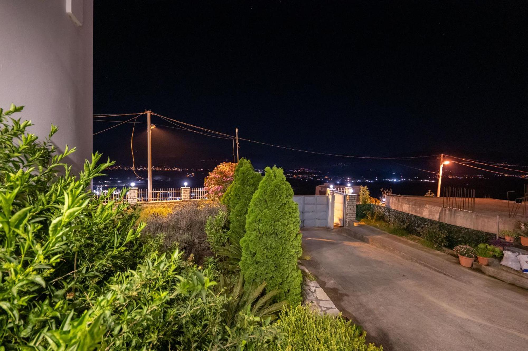 Villa Serenity Sarande Bagian luar foto