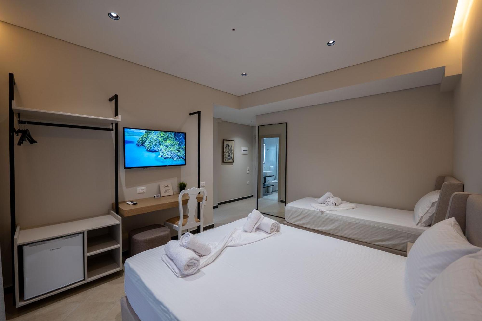 Villa Serenity Sarande Bagian luar foto